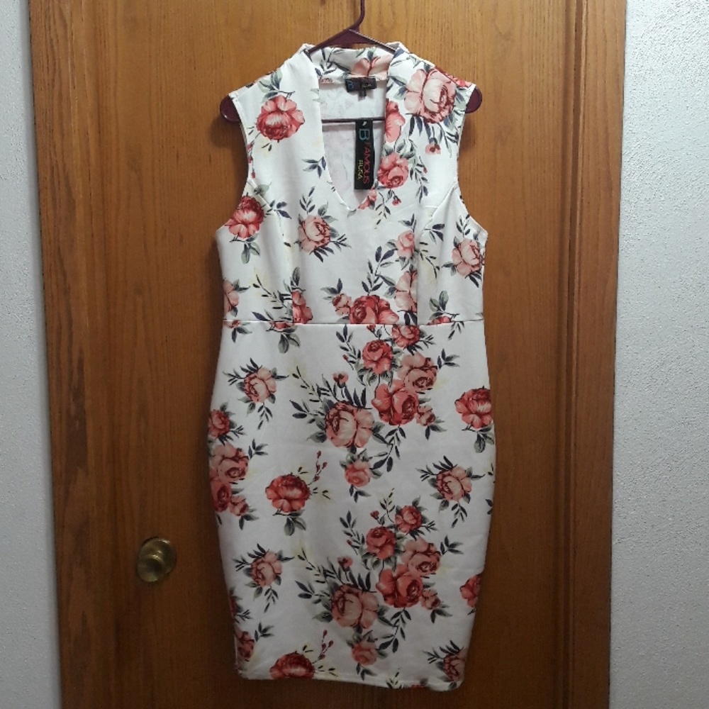 NWT B Famous #USA White Floral Dress